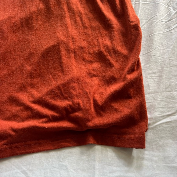 Sleeveless Ruched Rust Dress - Picture 6 of 8